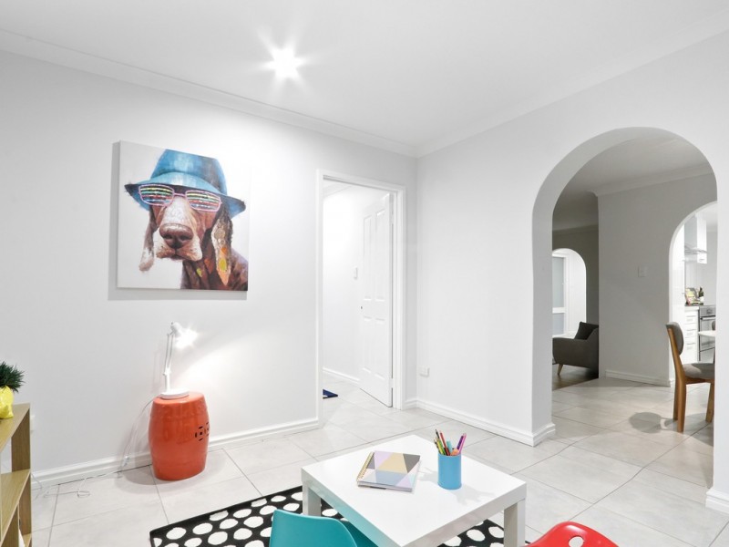 13 Bow Street, Wilson WA 6107