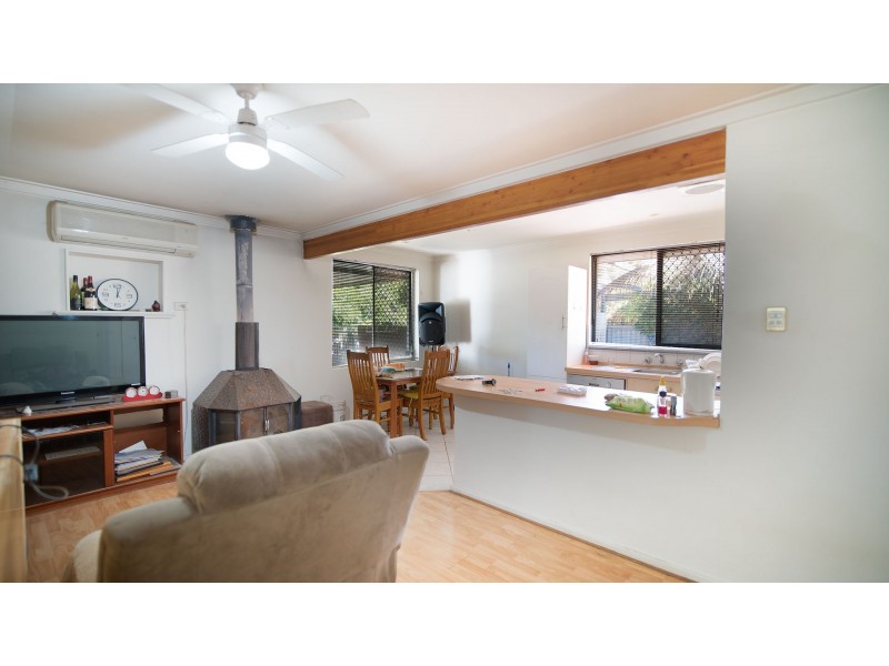 2 Mitchell Crescent, Middle Swan WA 6056