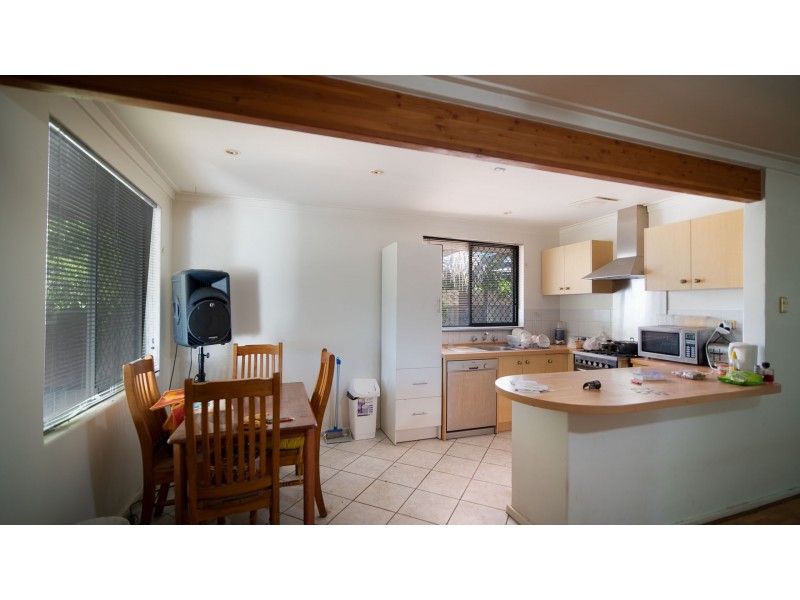 2 Mitchell Crescent, Middle Swan WA 6056