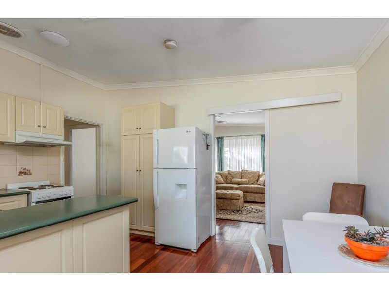 48 Lunar Way, Beckenham WA 6107