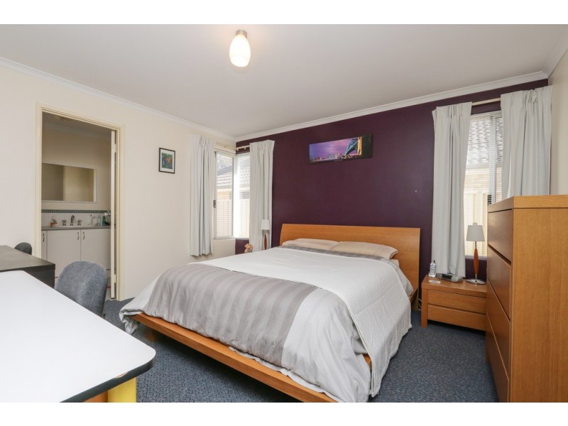 9A Pollock Street, Bentley WA 6102