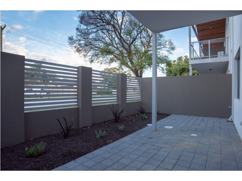 6/30 Firby Street, Cloverdale WA 6105