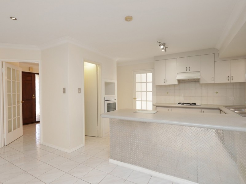 2/15 Miller Street, Victoria Park WA 6100