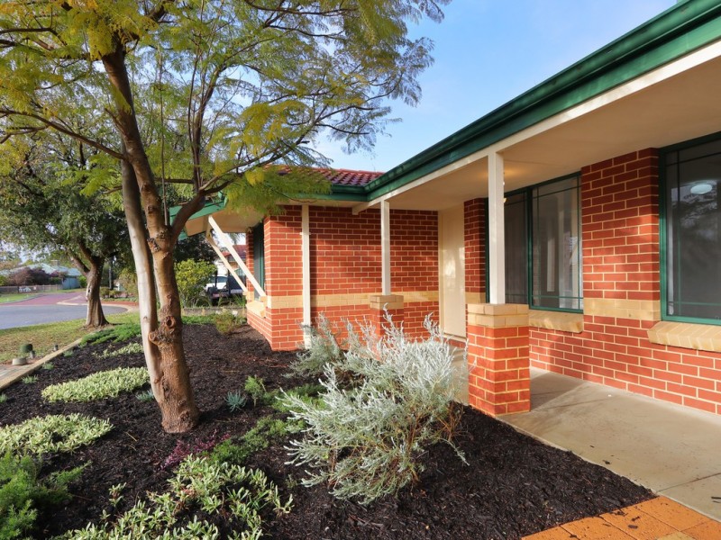 8 Brookford Court, Jandakot WA 6164