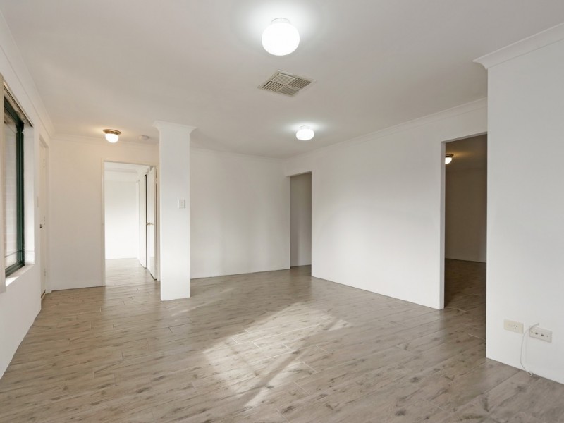 8 Brookford Court, Jandakot WA 6164