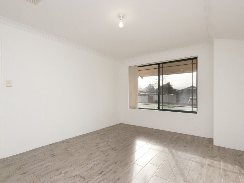 8 Brookford Court, Jandakot WA 6164