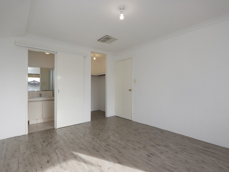 8 Brookford Court, Jandakot WA 6164