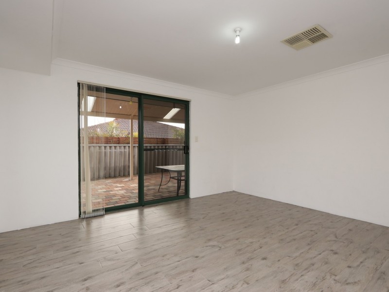 8 Brookford Court, Jandakot WA 6164