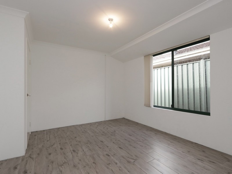 8 Brookford Court, Jandakot WA 6164