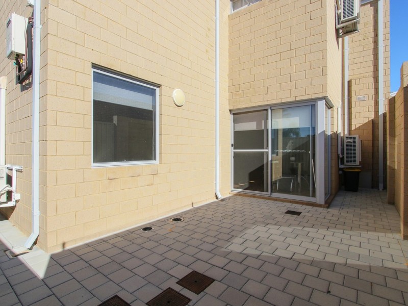 4/30 Orr Street, Maddington WA 6109