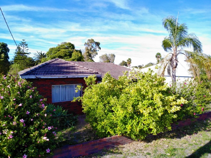 78 Lacey Street, Beckenham WA 6107