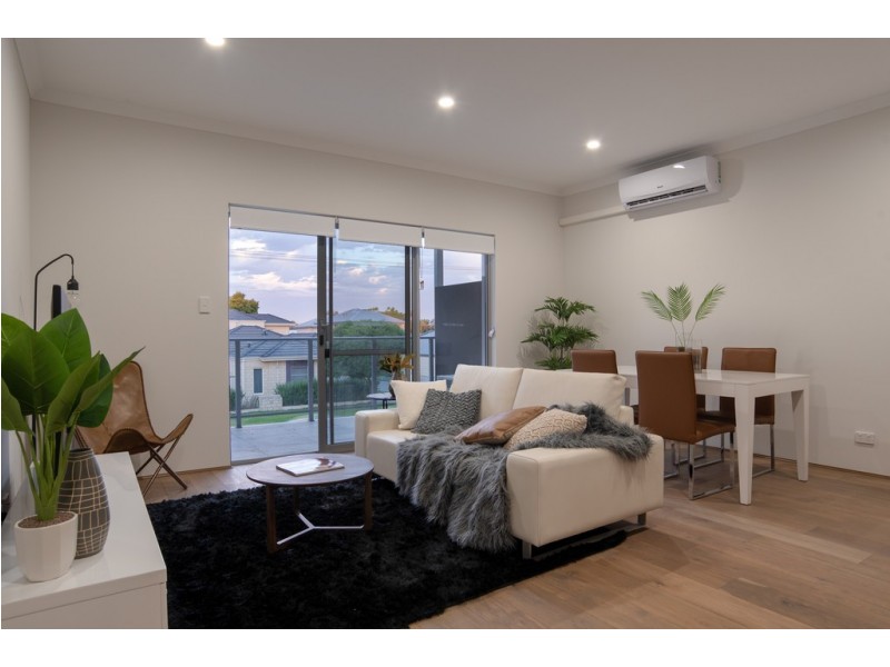 14/30 Firby Street, Cloverdale WA 6105