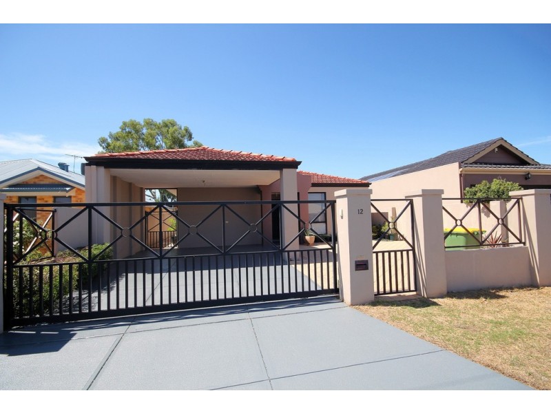 12 Walton Street, Queens Park WA 6107