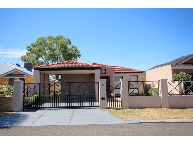 12 Walton Street, Queens Park WA 6107