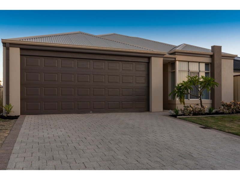 6 Little Close, East Cannington WA 6107