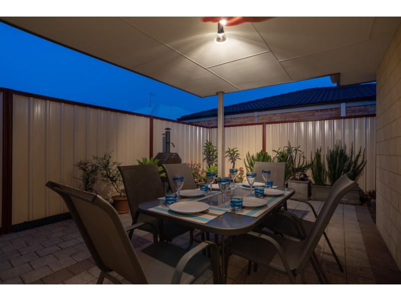 6 Little Close, East Cannington WA 6107