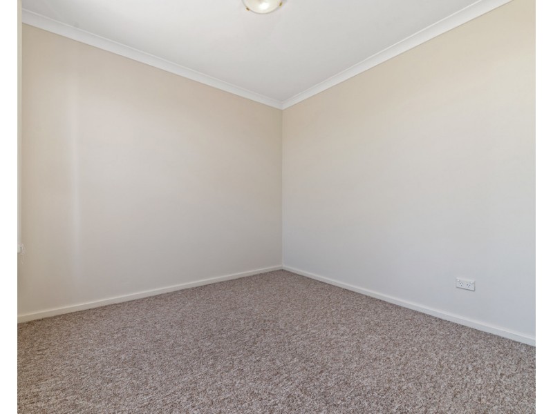 3/2 Hogarth Street, Cannington WA 6107