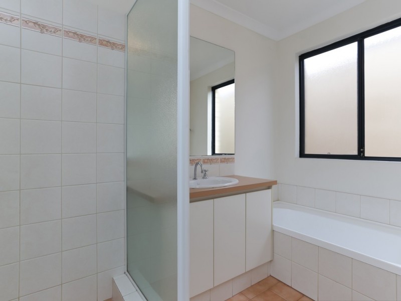 6/10-12 James Street, Cannington WA 6107