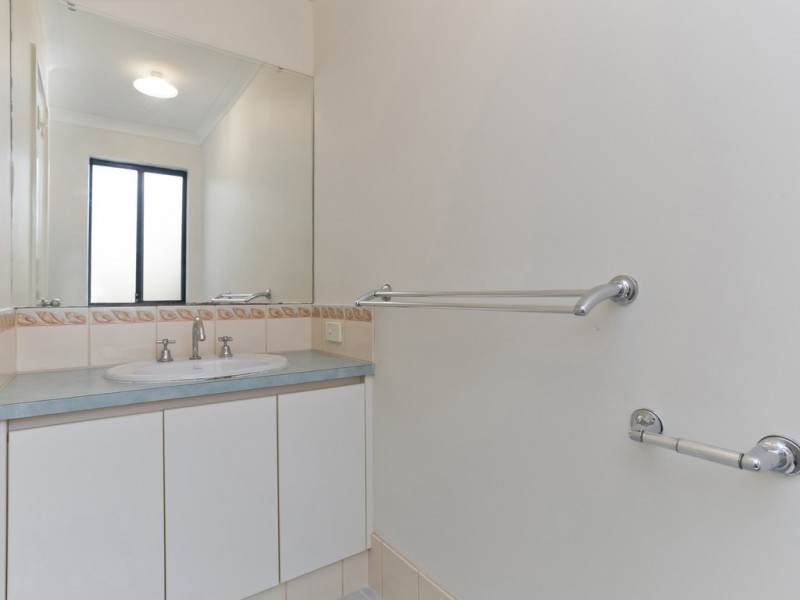 6/10-12 James Street, Cannington WA 6107