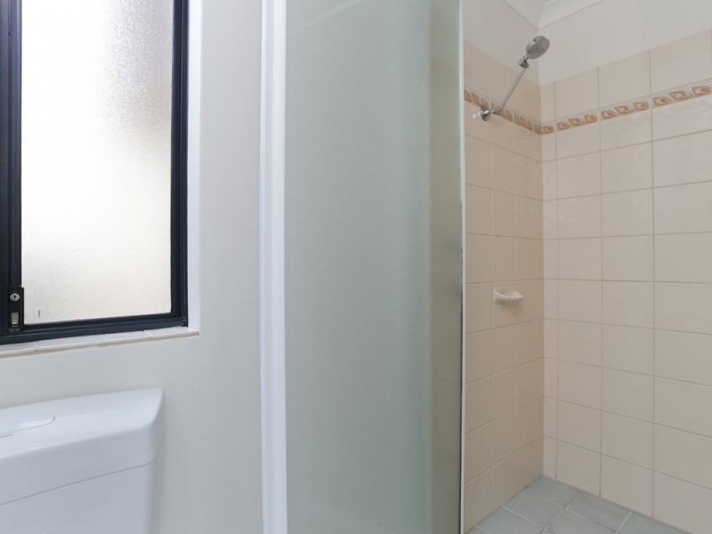 6/10-12 James Street, Cannington WA 6107