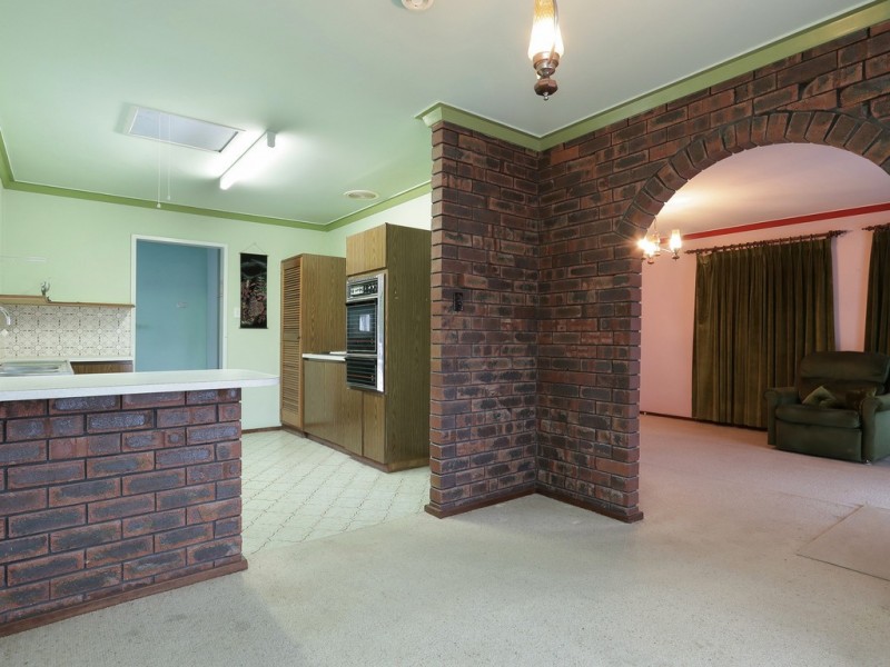 59 Thomas St, East Cannington WA 6107