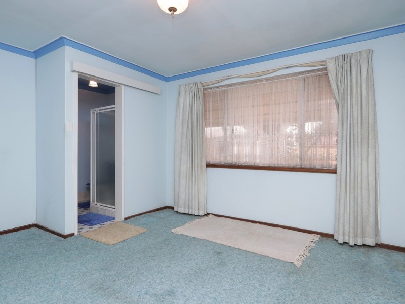 59 Thomas St, East Cannington WA 6107