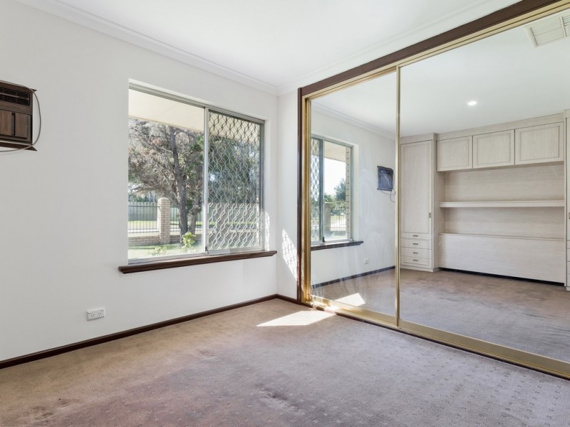 28 Gravity Street, Beckenham WA 6107