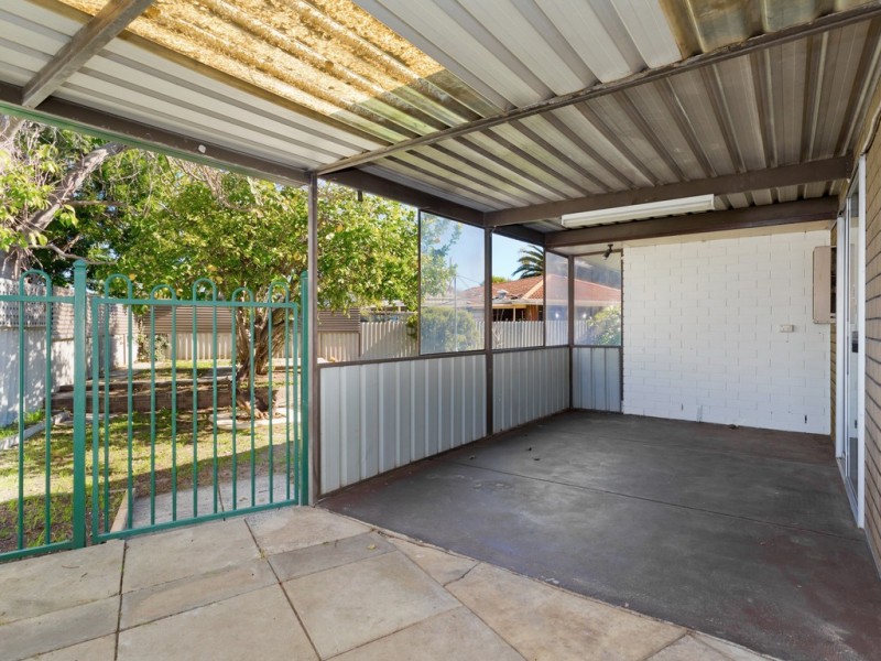 28 Gravity Street, Beckenham WA 6107