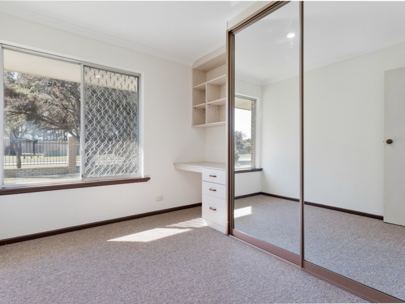 28 Gravity Street, Beckenham WA 6107