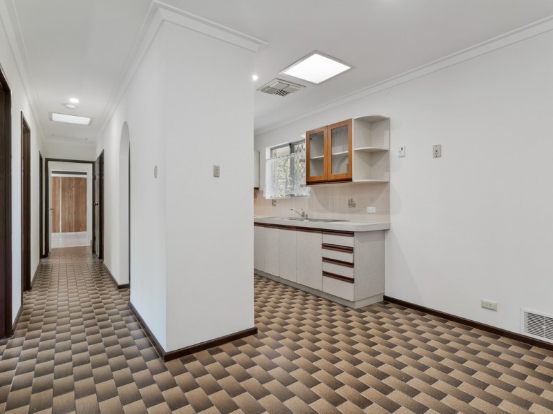 28 Gravity Street, Beckenham WA 6107