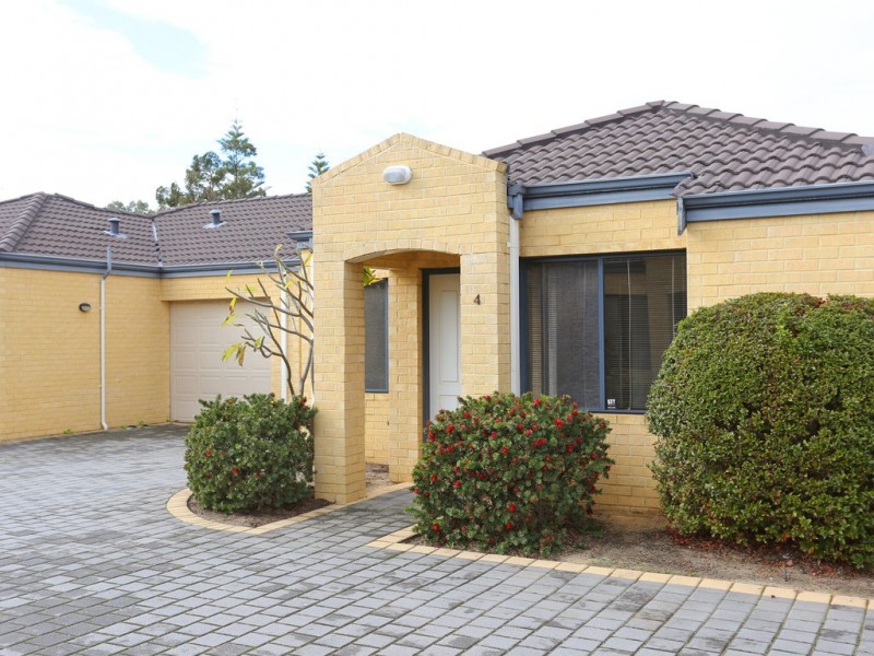 4/77-79 Henry St, East Cannington WA 6107