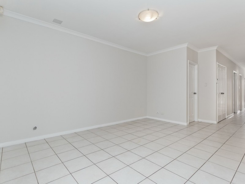 4/77-79 Henry St, East Cannington WA 6107
