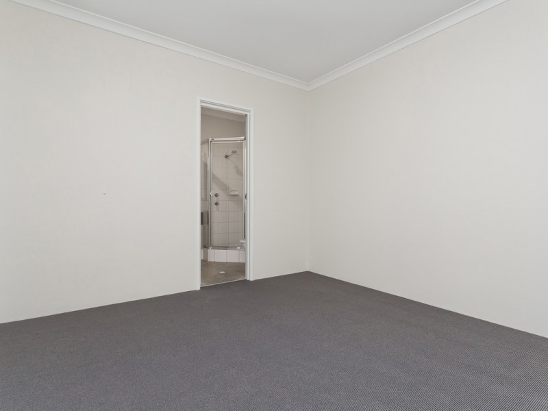 4/77-79 Henry St, East Cannington WA 6107