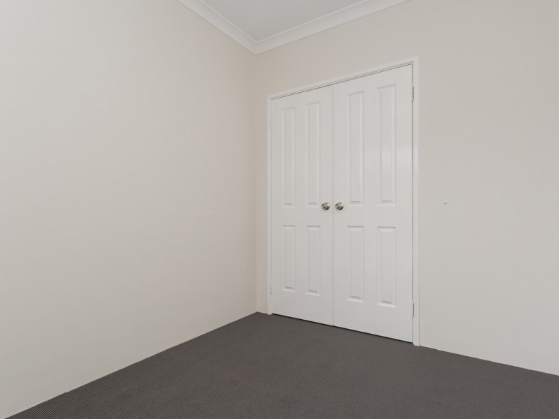 4/77-79 Henry St, East Cannington WA 6107