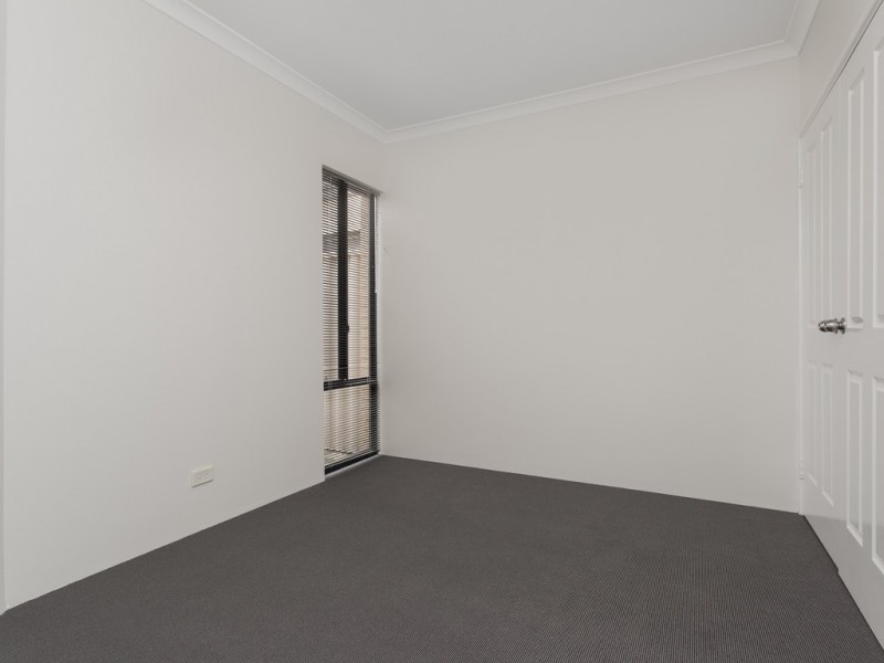 4/77-79 Henry St, East Cannington WA 6107