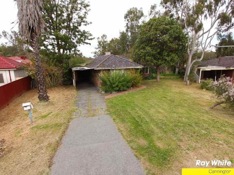 30 Highbury Crescent, Beckenham WA 6107