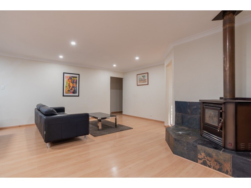 3 The Ridgeway, Swan View WA 6056