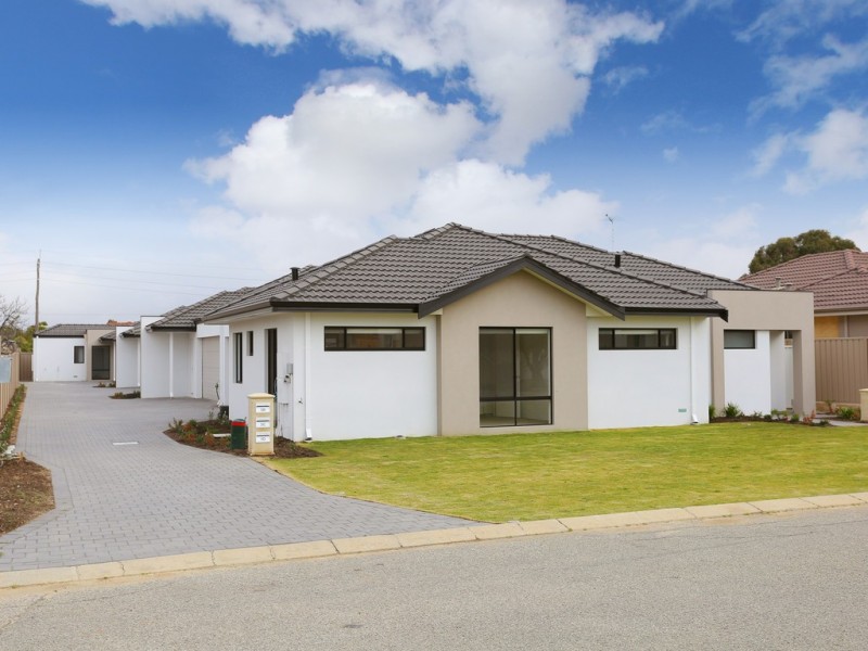 5B Marriot St, Cannington WA 6107