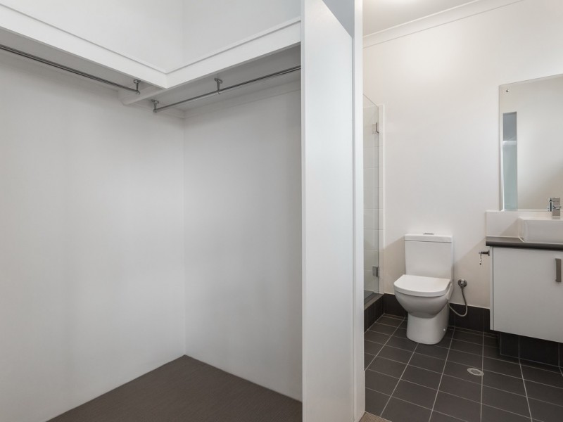 5C Marriot St, Cannington WA 6107