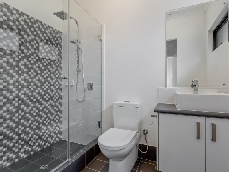 5C Marriot St, Cannington WA 6107