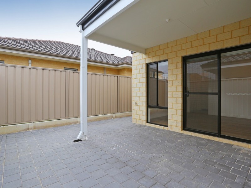 5C Marriot St, Cannington WA 6107