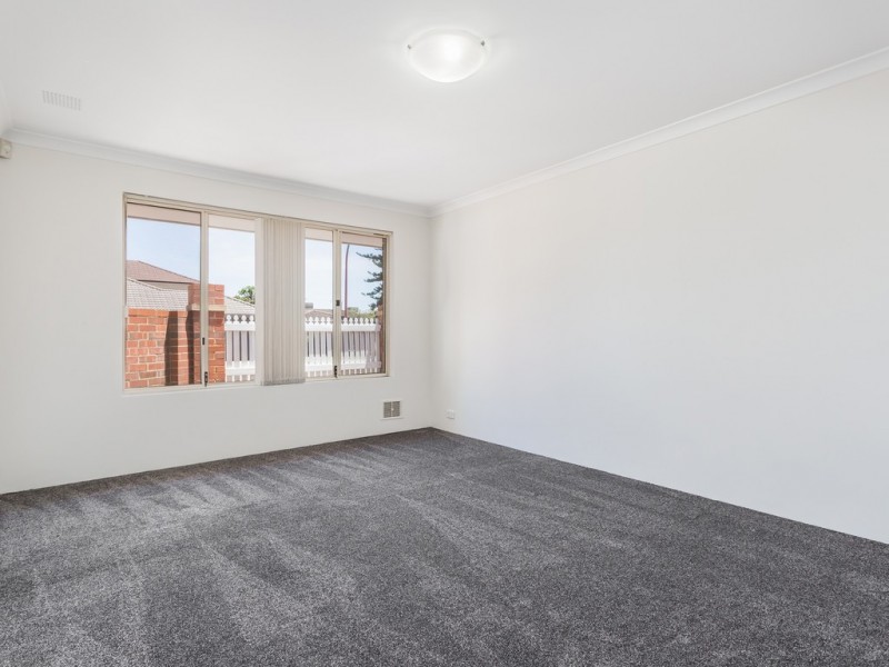 22 Mitchell Street, Bentley WA 6102