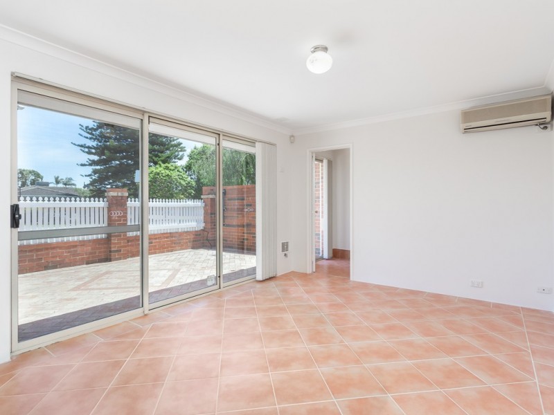 22 Mitchell Street, Bentley WA 6102