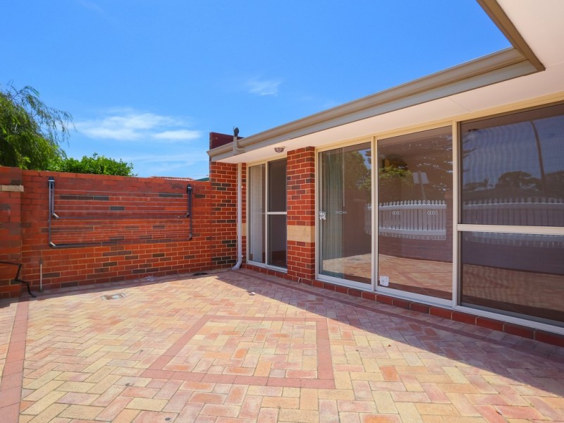 22 Mitchell Street, Bentley WA 6102