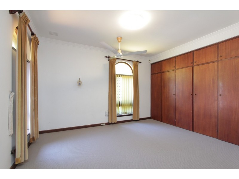 51 Lord Street, Bentley WA 6102