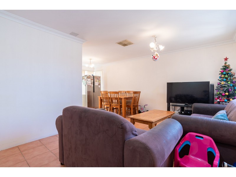 8/18 Hogarth Street, Cannington WA 6107