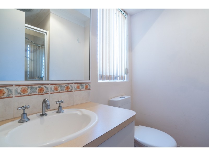 8/18 Hogarth Street, Cannington WA 6107