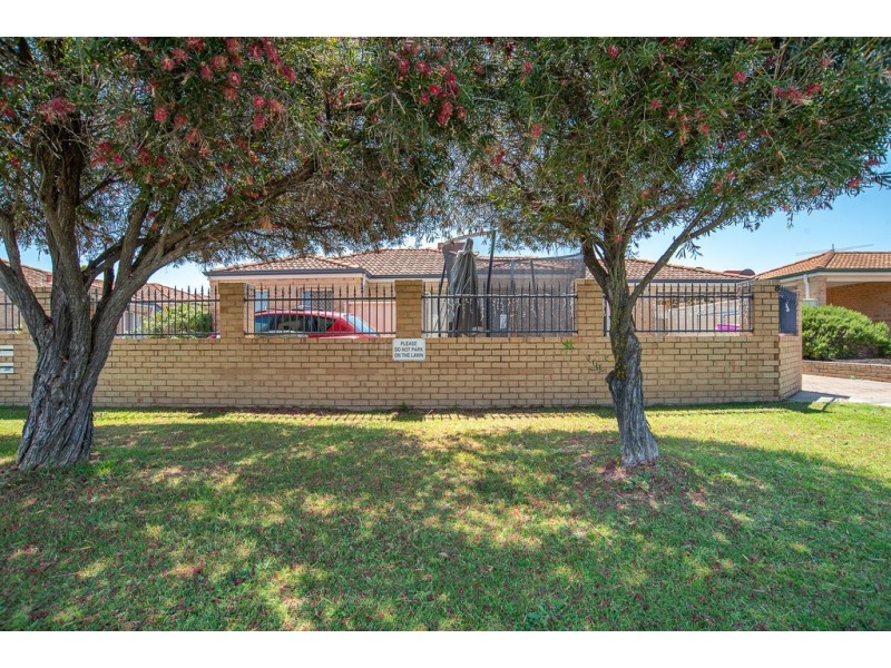 8/18 Hogarth Street, Cannington WA 6107