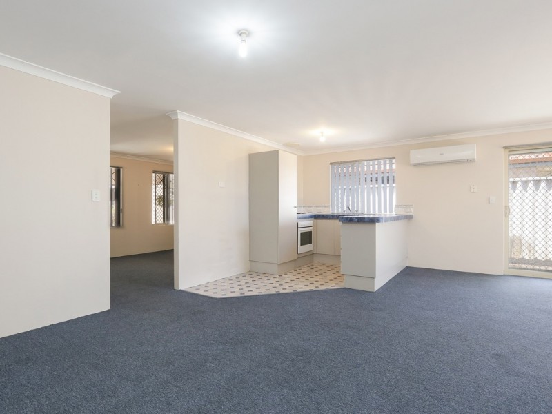 31 Stephen Street, Queens Park WA 6107