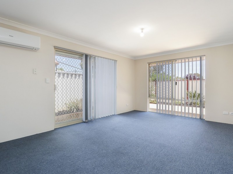 31 Stephen Street, Queens Park WA 6107